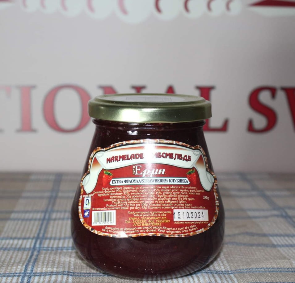 Strawberry jam without sugar